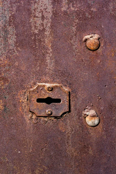 Grunge Texture Old Rusty Keyhole Garage Door Two Large Rivets — Stock Photo, Image