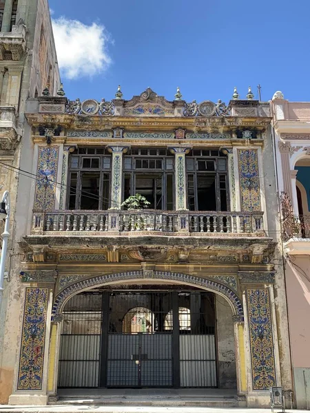 Antigua Hermosa Casa Destruida Calle Habana —  Fotos de Stock