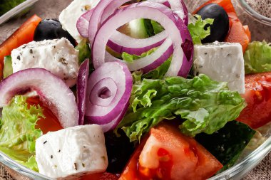 Yunan salatası üst görünümü yakın plan gıda arka planı