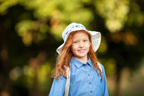 Little red-haired girl — Stock Photo, Image