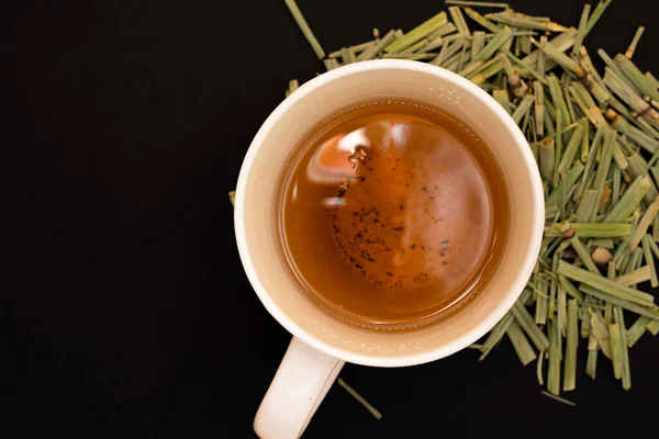 Horsetail has great power to prevent hardening of the arterial walls due to lipid accumulation — Stock Image Horsetail Has Great Power Prevent Hardening Arterial Walls Due Lipid Royalty Free Stock Photos