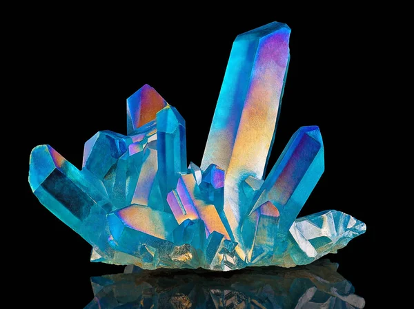 Amazing colorful Quartz Rainbow Flame Blue Aqua Aura crystal cluster closeup macro isolated on black background — Stock Photo, Image