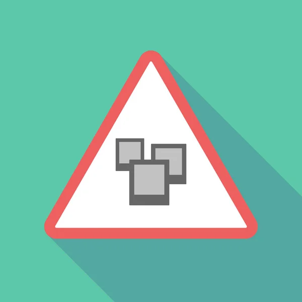 Longue icône de signe d'avertissement triangulaire ombre avec quelques photos — Image vectorielle