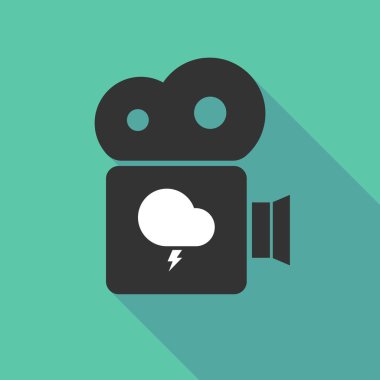 Uzun gölge sinema kamera ile fırtınalı bir bulut