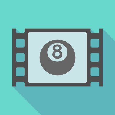 Uzun gölge çerçeve bir havuz topu ile