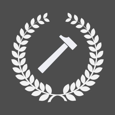 Bir çekiç ile izole defne çelengi