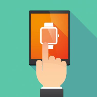 Uzun gölge tablet Pc ile bir akıllı saat