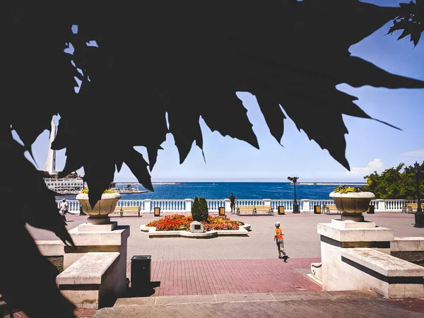Kornilova gezinti güvertesi. Retro-stil. Sivastopol.
