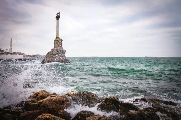 Denkmal Und Meer Sewastopol — Stockfoto