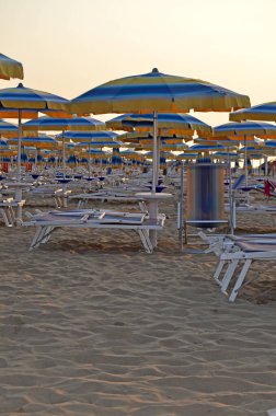 Terk edilmiş, boş bir plaj. Lido di Jesolo İtalya