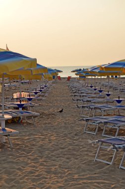 Terk edilmiş, boş bir plaj. Lido di Jesolo İtalya