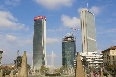 Milan, İtalya - 10 Kasım 2019: Milano 'daki Şehir Hayatı Bölgesi