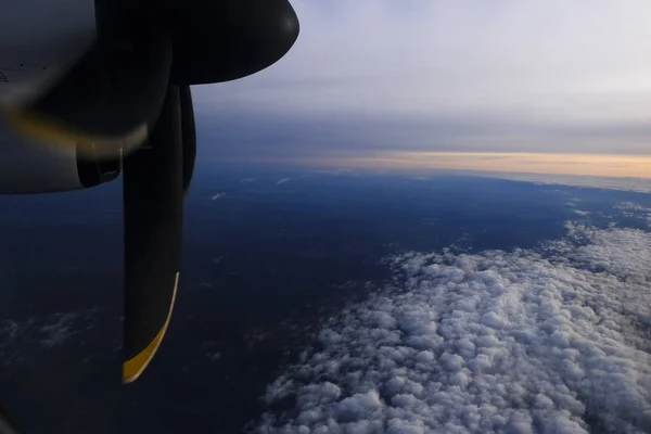 Een Vliegtuig Vliegt Oktober 2019 Wolken Brussel België — Stockfoto