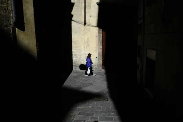 Passeggiata Dei Pedoni Nel Centro Storico Siena Ottobre 2019 — Foto Stock