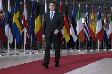 Brüksel, Belçika. 17 Ekim 2019. Estonya Başbakanı Juri Ratas, Avrupa Birliği (Eu) zirvesi için Eu karargahına geldi.