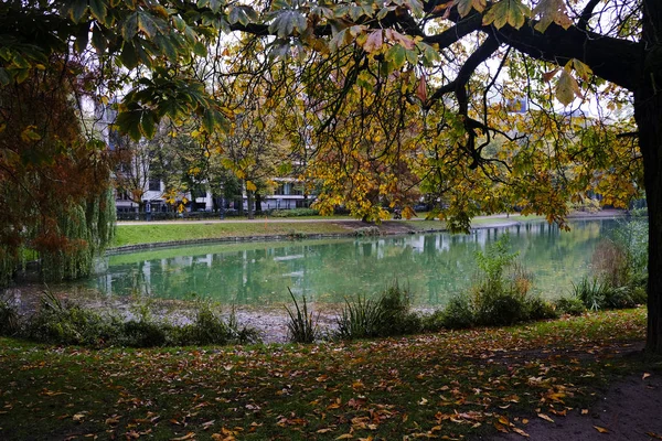 Leopold Park à Bruxelles, Belgique — Photo