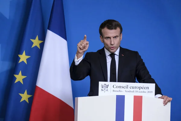 Bruselas Bélgica Octubre 2019 Presidente Francés Emmanuel Macron Dirige Una —  Fotos de Stock