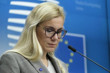 Brüksel, Belçika. 4 Aralık 2019. Eu 'nun Enerji Komiseri Kadri Simson Enerji Konseyi sonuçları hakkında basın toplantısı düzenledi.