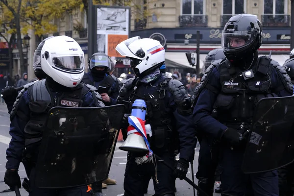 Podczas Demonstracji Przeciwko Reformom Emerytalnym Paryżu Francja Grudnia 2019 — Zdjęcie stockowe