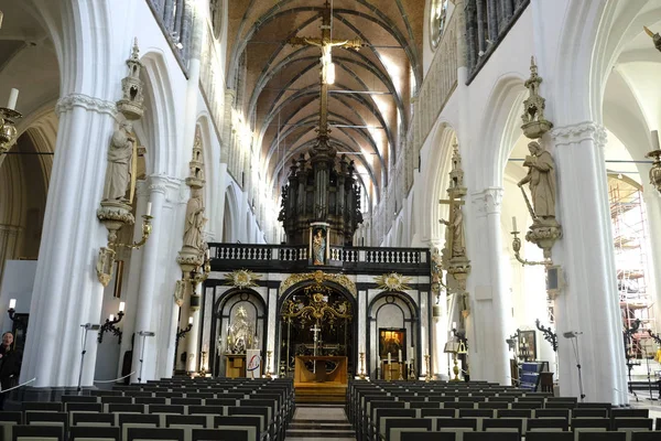 比利时布鲁日 2019年11月30日 圣母教堂的内部景观 — 图库照片