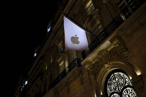 Λογότυπο Της Apple Inc Κατάστημα Της Apple Στο Παρίσι Γαλλία — Φωτογραφία Αρχείου
