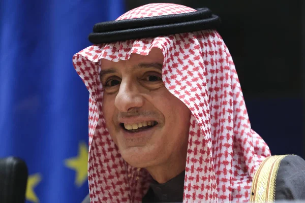 Saudi Staatsminister für auswärtige Angelegenheiten adel bin ahmed al-ju — Stockfoto