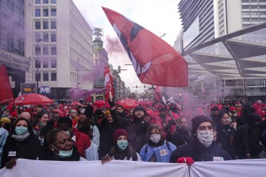 Güçlendirilmiş ve adil bir şekilde finanse edilen toplumlar için ulusal gösteri