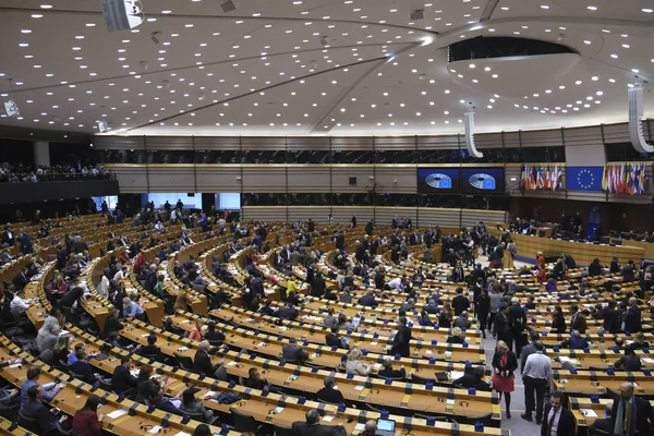 Az Európai Parlament Brexit-ről szóló plenáris ülése — Stock Fotó