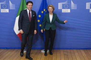 İtalya Başbakanı Giuseppe Conte Avrupa Komisyonu 'nu ziyaret etti