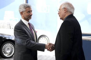 Hindistan Dışişleri Bakanı Subrahmanyam Jathe B 'de.