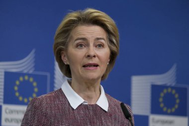 Brüksel, Belçika. 19 Şubat 2020. Avrupa Komisyonu Başkanı Ursula von der Leyen, Yapay Zeka konulu basın toplantısında (Ai).   