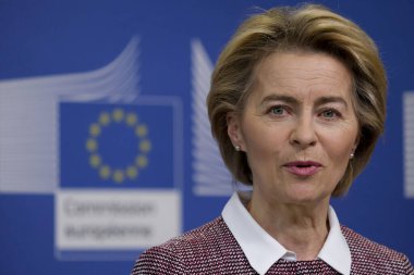 Brüksel, Belçika. 19 Şubat 2020. Avrupa Komisyonu Başkanı Ursula von der Leyen, Yapay Zeka konulu basın toplantısında (Ai).   