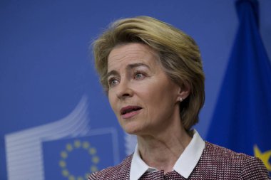 Brüksel, Belçika. 19 Şubat 2020. Avrupa Komisyonu Başkanı Ursula von der Leyen, Yapay Zeka konulu basın toplantısında (Ai).   