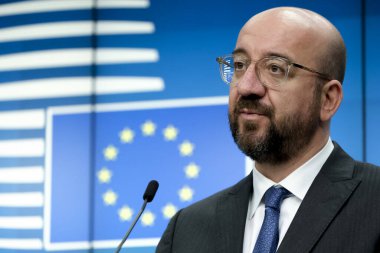 Avrupa Konseyi Başkanı Charles Michel Avrupa Komisyonu Başkanı Ursula Von Der Leyen ile 10 Mart 2020 'de Avrupa Konseyi, Brüksel, Belçika' da ortak bir basın toplantısı düzenledi..