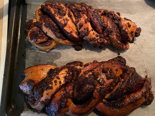 Sweet Homemade Chocolate Babka Pão Pronto Para Comer — Fotografia de Stock