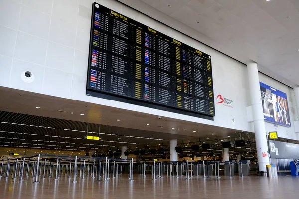 Blick Auf Leere Abfertigungsschalter Terminal Des Brüsseler Flughafens Aufgrund Der — Stockfoto