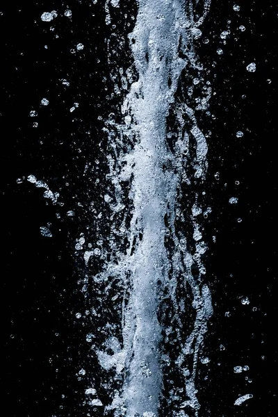 Saf su musluğu yenilenebilir sürdürülebilir temiz en enerji 15