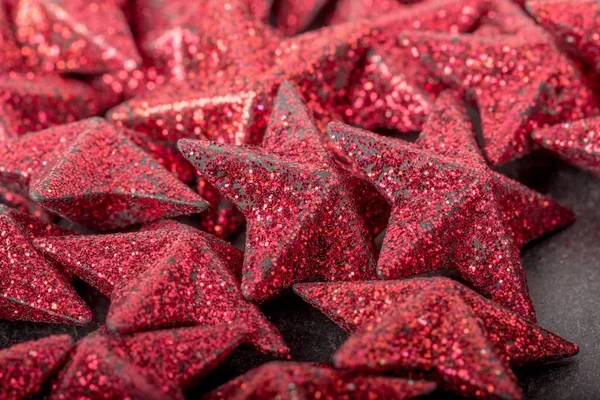 Bir grup kırmızı lüks güzel noel yıldızları süslemesi — Stok fotoğraf