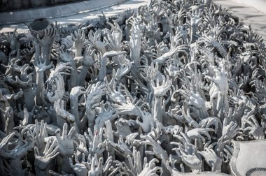 Wat Rong Khun Beyaz Tapınak ve Chiang Rai, Tayland 'daki dekorasyonunun ayrıntıları..