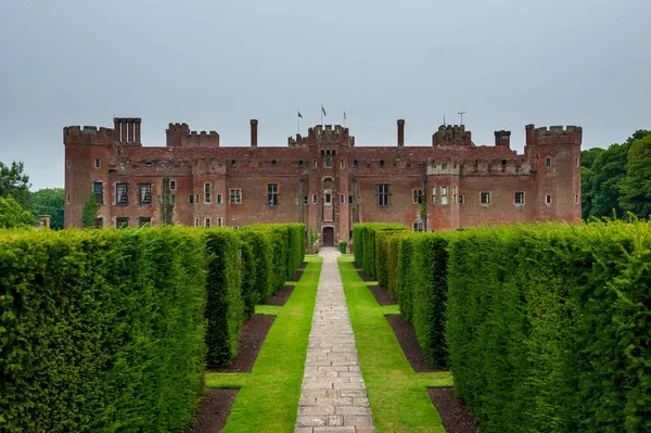 Jardines Herstmonceux East Sussex Inglaterra Castillo Brick Herstmonceux Inglaterra East — Foto de Stock