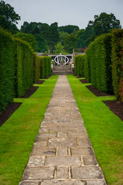 Giant Sundial Gardens Herstmonceux East Sussex England Brick Herstmonceux Castle — Stock Photo, Image