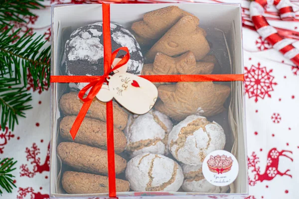 Embalagem Natal Com Biscoitos Uma Bela Caixa — Fotografia de Stock