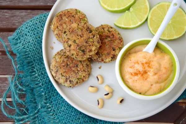 Fekete Szemű Bab Jalapeo Fokhagymás Burger Patties Vegán Chili Majonéz — Stock Fotó