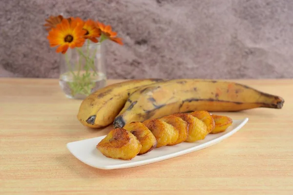 Плтанос Мадурос Жареный Сладкий Спелый Банан — стоковое фото