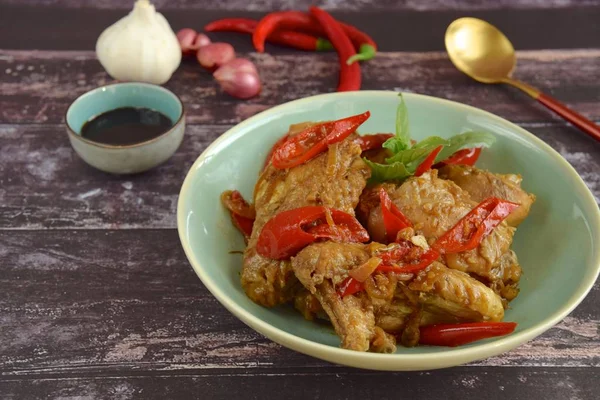 Ayam Kecap Chicken Cooked Stew Thick Soy Sauce Spices Garnish — Foto Stock