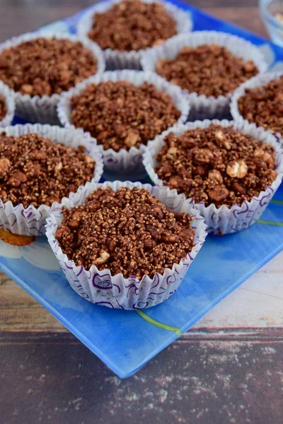 Amaranto Aveia Quinoa Puff Chocolate Doces — Fotografia de Stock