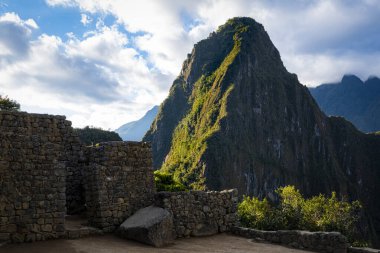 Machu Pichu dağlarının manzarası
