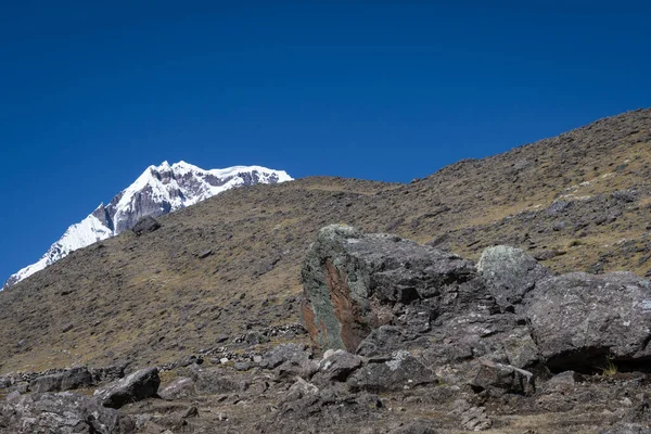 Pohled Ausangate Mountain Jeden Nejdůležitějších Peru Několik Mezer Svém Rozšíření — Stock fotografie