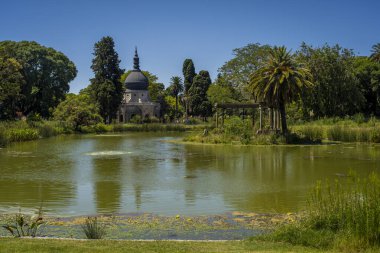Buenos Aires, Arjantin - 02 / 15 / 2020: Yeni Ecoparque manzarası, eski Buenos Aires Hayvanat Bahçesi