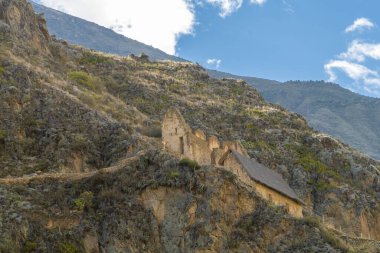 Ollantaytambo 'nun harabelerinin manzarası
